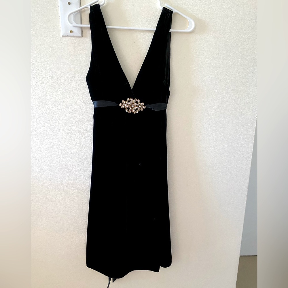 Laundry by Shelli Segal Black Velvet Embellished Dress -SIZE 4